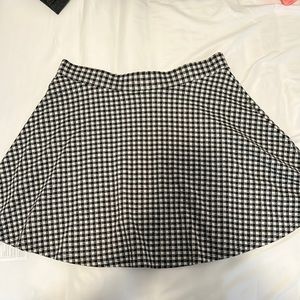 F21 plaid skirt